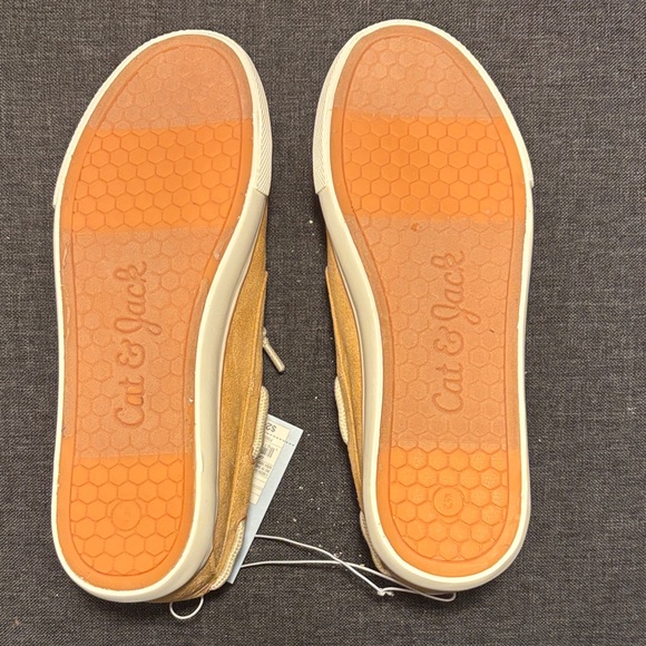 Casual Boys Tan Boat Shoes - Picture 3 of 3